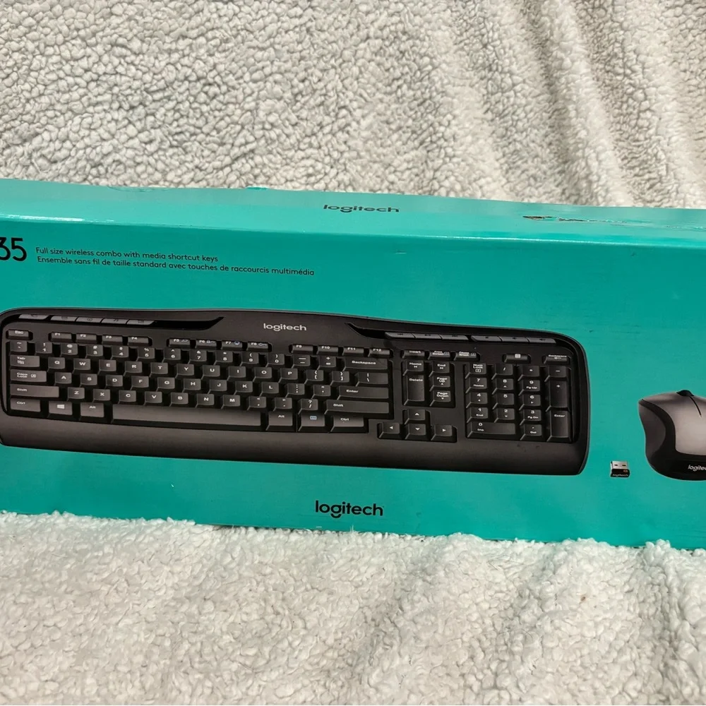 Logitech MK335 Wireless‎ Keyboard and Mouse Combo - Black/Silver
